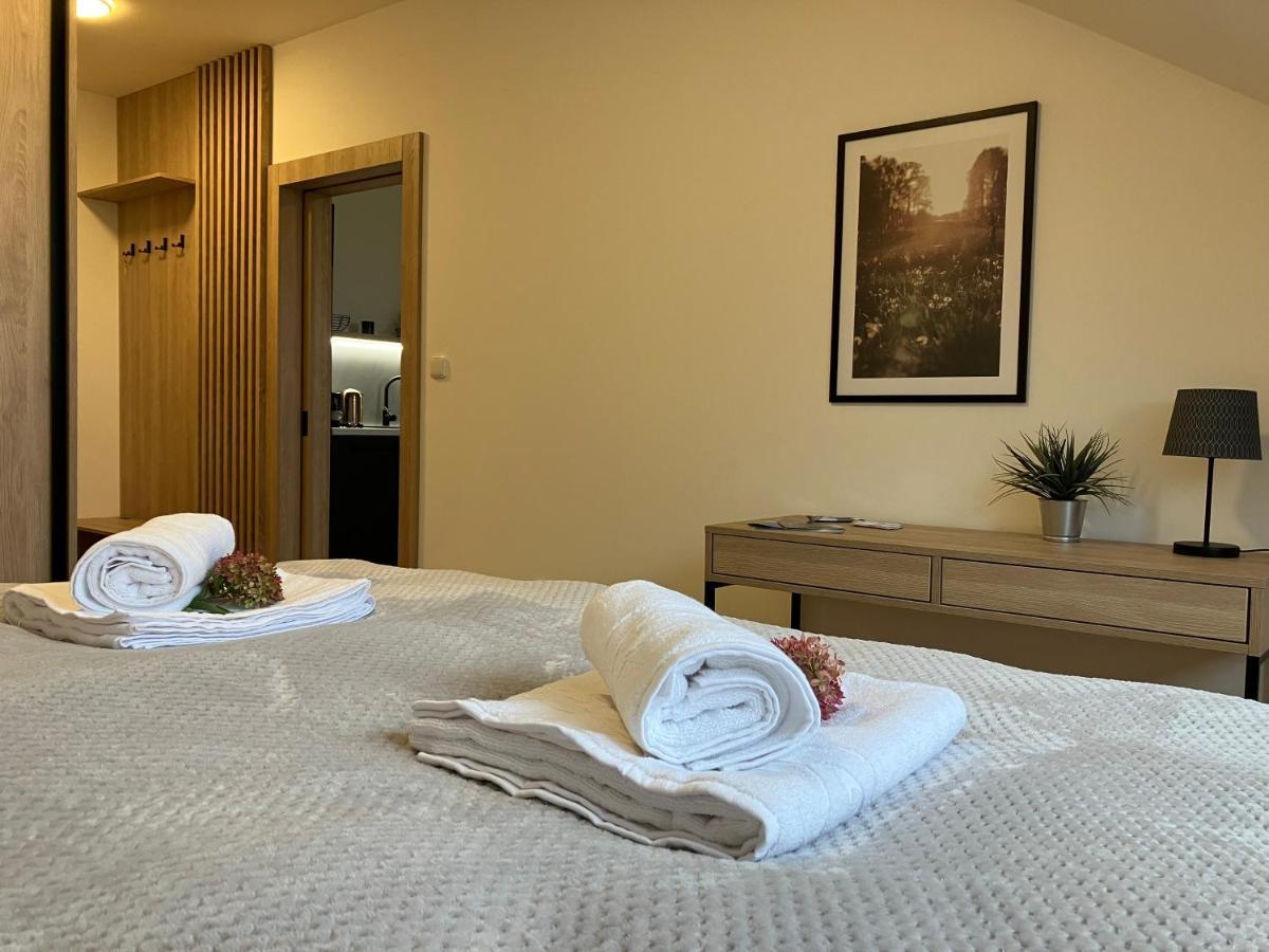 Apartman Nahore Vacov Buitenkant foto