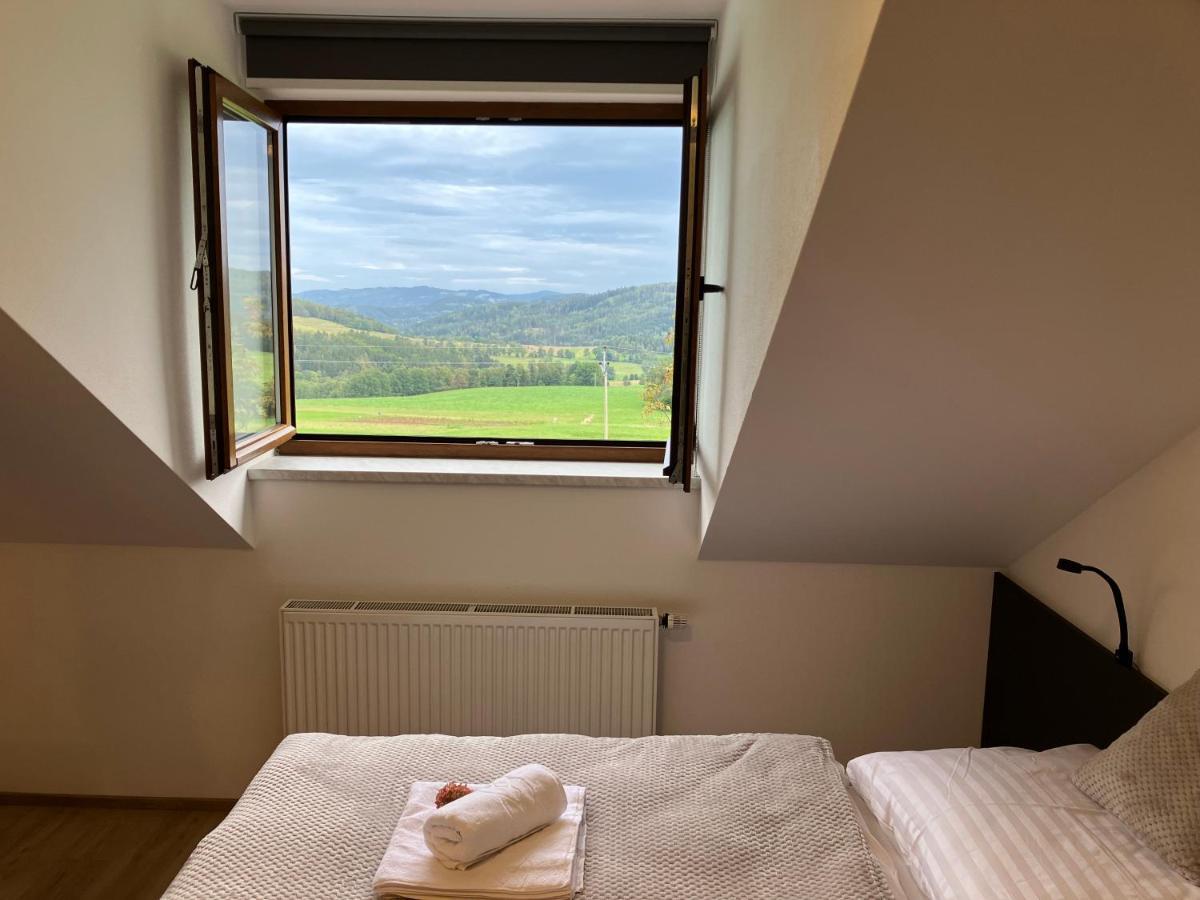 Apartman Nahore Vacov Buitenkant foto